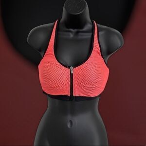 Victoria’s Secret racerback bra in Size 34DD